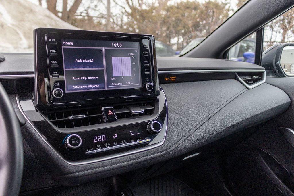 2022 Toyota Corolla SE in Charlemagne, Quebec - 12 - w1024h768px