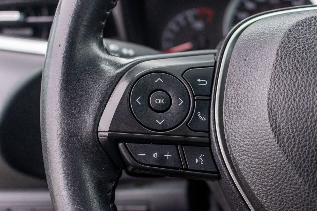 2022 Toyota Corolla SE in Charlemagne, Quebec - 10 - w1024h768px