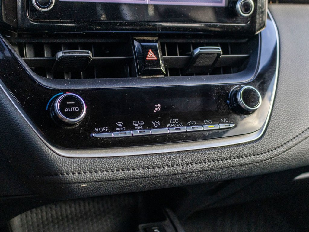 2022 Toyota Corolla SE **JAMAIS ACCIDENTÉ+CARPLAY+CAMÉRA+MAG** in Saint-Jérôme, Quebec - 13 - w1024h768px