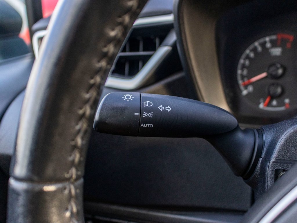 2022 Toyota Corolla SE **JAMAIS ACCIDENTÉ+CARPLAY+CAMÉRA+MAG** in Saint-Jérôme, Quebec - 17 - w1024h768px