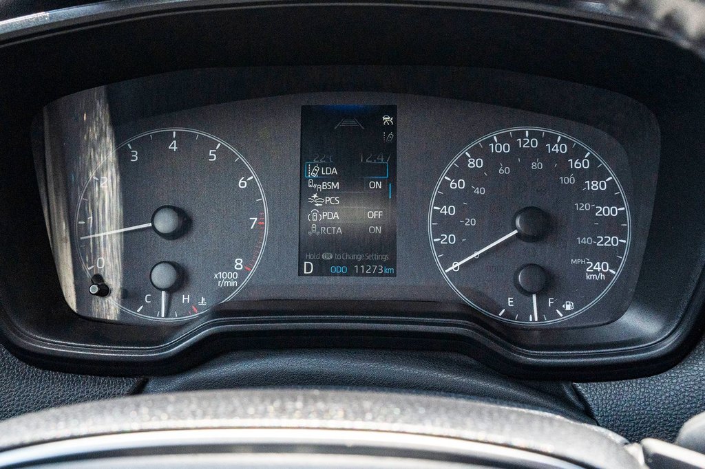 Toyota Corolla SE **JAMAIS ACCIDENTÉ+BAS KILO+MAG+CARPLAY** 2023 à Charlemagne, Québec - 16 - w1024h768px