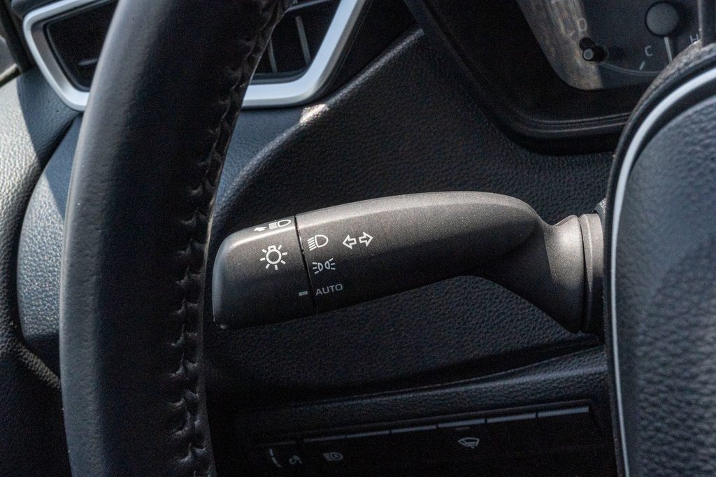 Toyota Corolla SE **JAMAIS ACCIDENTÉ+BAS KILO+MAG+CARPLAY** 2023 à Charlemagne, Québec - 17 - w1024h768px