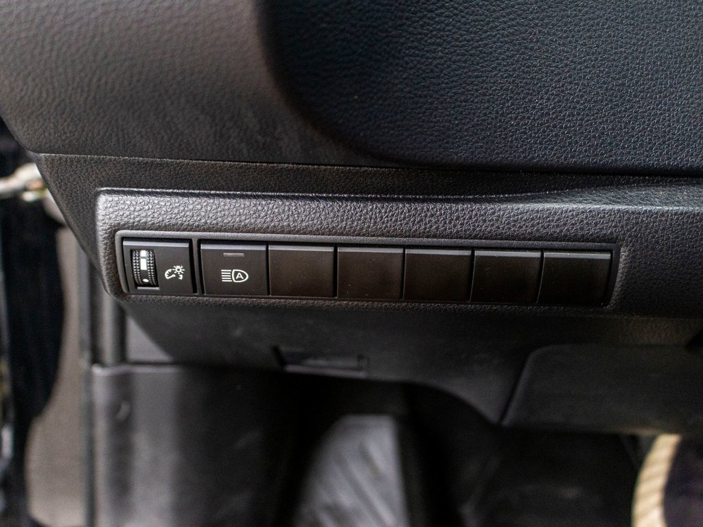 2023 Toyota Corolla L **JAMAIS ACCIDENTÉ+CAMÉRA+CARPLAY** in Saint-Jérôme, Quebec - 19 - w1024h768px