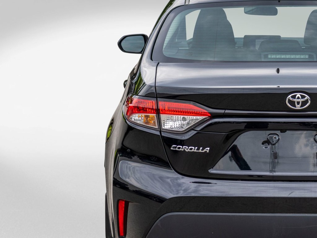 2023 Toyota Corolla L **JAMAIS ACCIDENTÉ+CAMÉRA+CARPLAY** in Saint-Jérôme, Quebec - 28 - w1024h768px