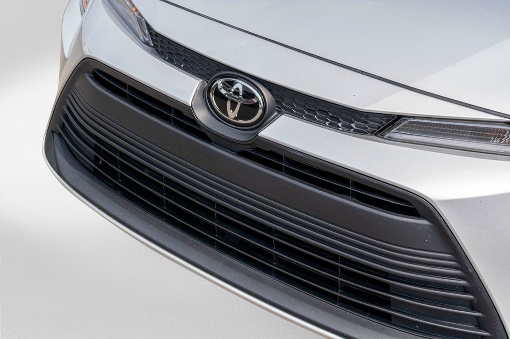 2024 Toyota Corolla LE **JAMAIS ACCIDENTÉ+CARPLAY+SIÈGES CHAUFFANTS** in Charlemagne, Quebec - 27 - w1024h768px