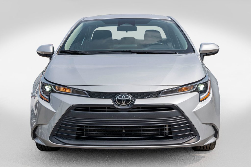 2024 Toyota Corolla LE **JAMAIS ACCIDENTÉ+CARPLAY+SIÈGES CHAUFFANTS** in Charlemagne, Quebec - 2 - w1024h768px