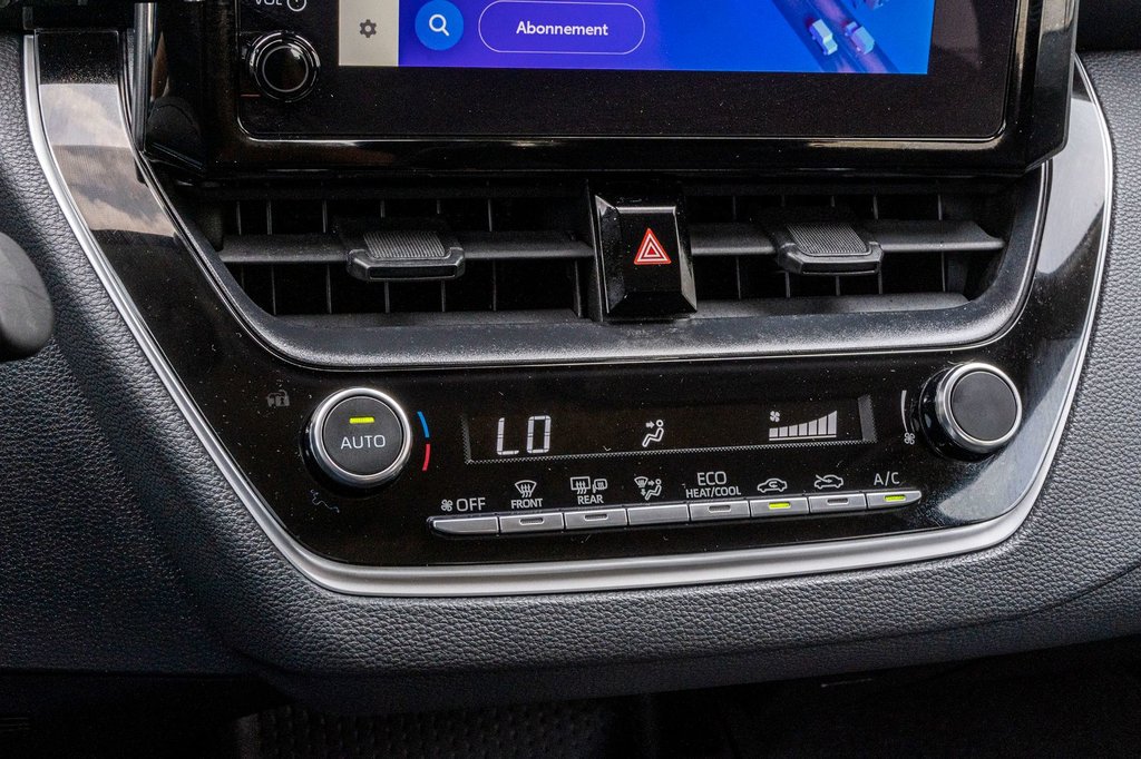 2024 Toyota Corolla LE **JAMAIS ACCIDENTÉ+CARPLAY+SIÈGES CHAUFFANTS** in Charlemagne, Quebec - 14 - w1024h768px