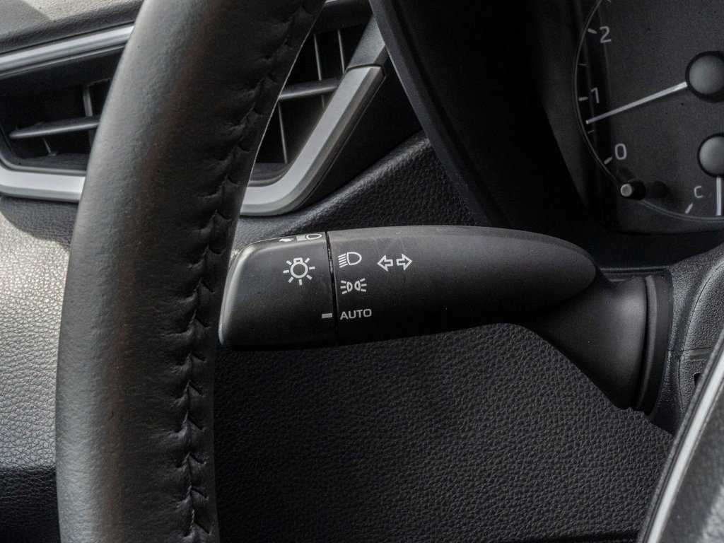 2024 Toyota Corolla SE AMÉLIORÉ **JAMAIS ACCIDENTÉ+TOIT+MAG+CARPLAY** in Saint-Jérôme, Quebec - 17 - w1024h768px