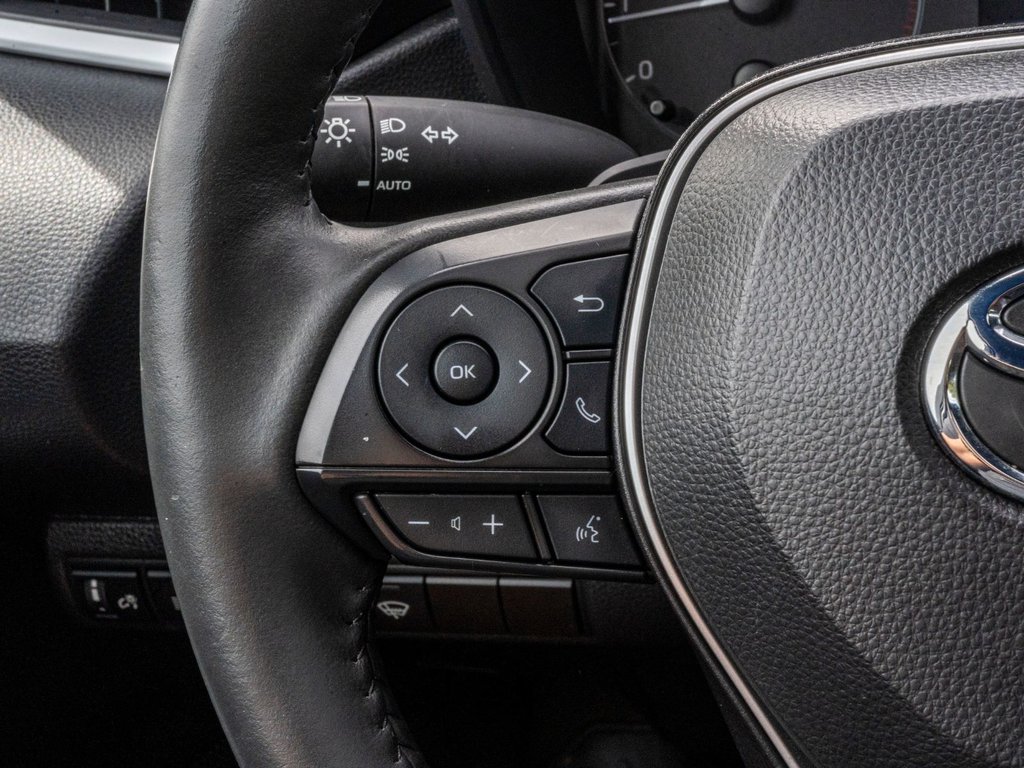 2024 Toyota Corolla SE AMÉLIORÉ **JAMAIS ACCIDENTÉ+TOIT+MAG+CARPLAY** in Saint-Jérôme, Quebec - 9 - w1024h768px