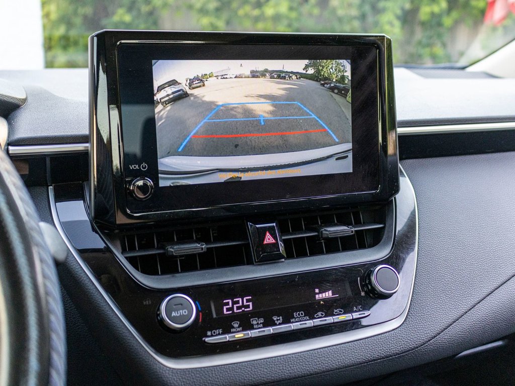 2025 Toyota COROLLA HYBRIDE LE **CARPLAY, SIÈGES AVANT CHAUFFANTS** in Saint-Jérôme, Quebec - 15 - w1024h768px