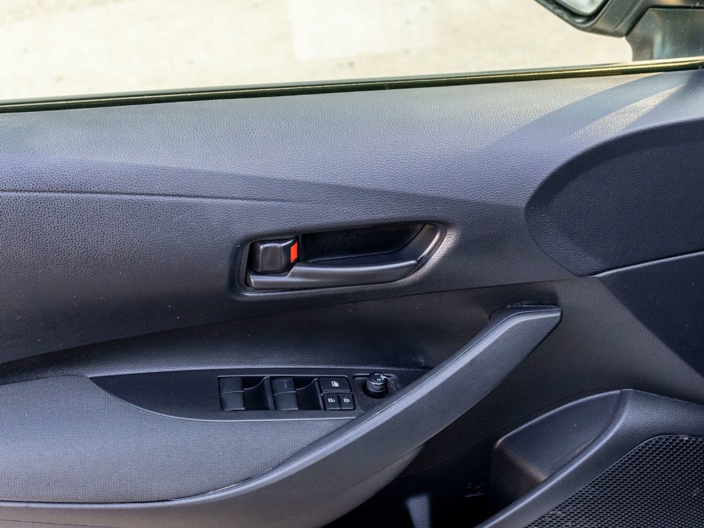 2025 Toyota COROLLA HYBRIDE LE **CARPLAY, SIÈGES AVANT CHAUFFANTS** in Saint-Jérôme, Quebec - 26 - w1024h768px