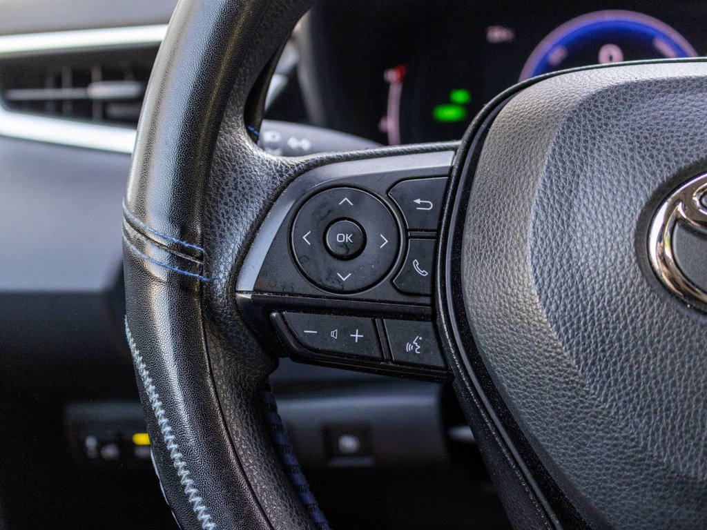 2025 Toyota COROLLA HYBRIDE LE **CARPLAY, SIÈGES AVANT CHAUFFANTS** in Saint-Jérôme, Quebec - 11 - w1024h768px