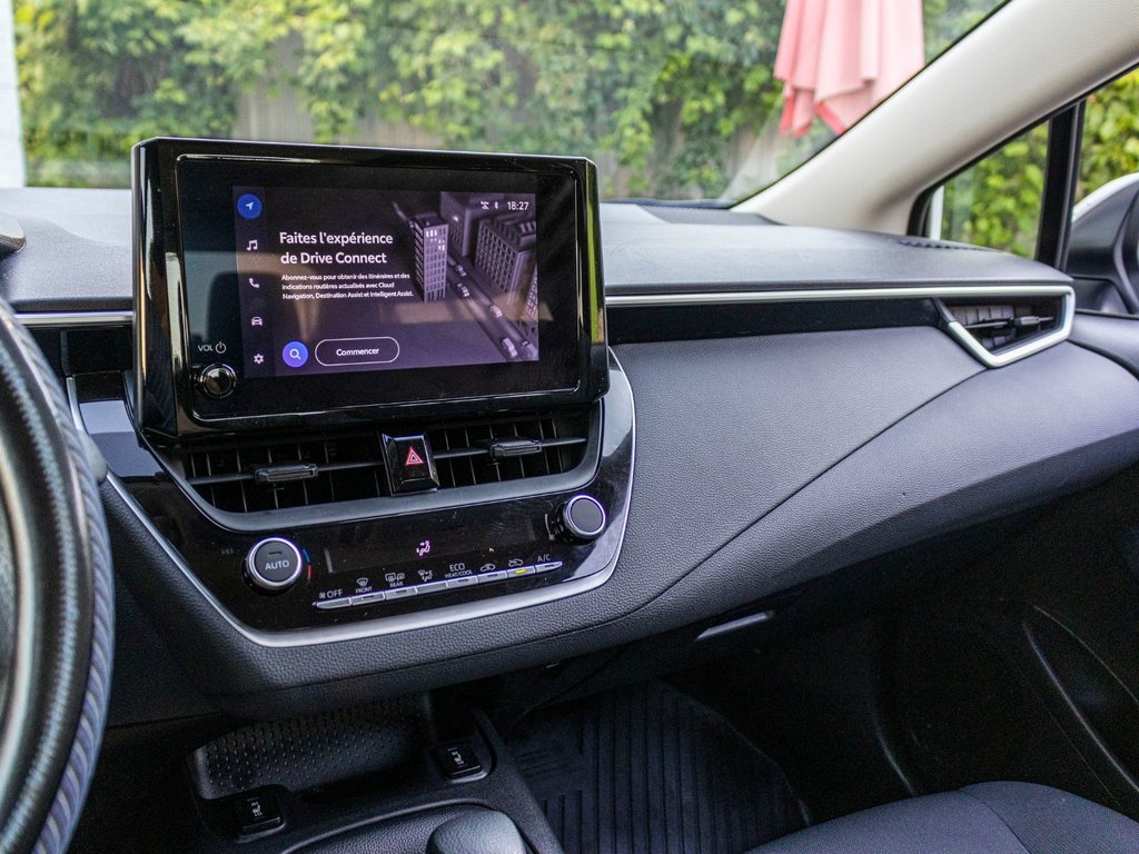 2025 Toyota COROLLA HYBRIDE LE **CARPLAY, SIÈGES AVANT CHAUFFANTS** in Saint-Jérôme, Quebec - 13 - w1024h768px