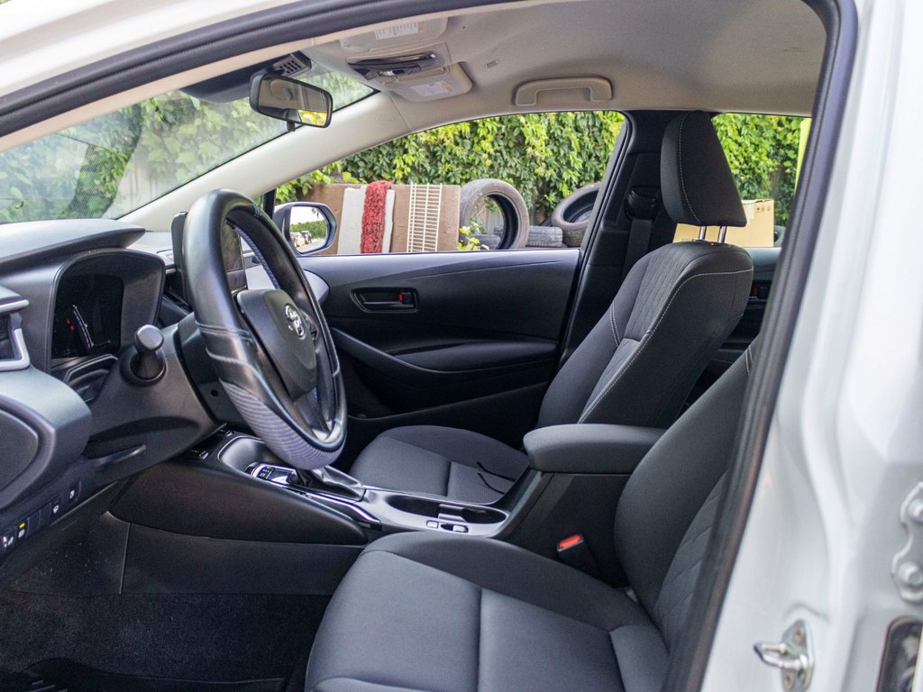 2025 Toyota COROLLA HYBRIDE LE **CARPLAY, SIÈGES AVANT CHAUFFANTS** in Saint-Jérôme, Quebec - 23 - w1024h768px