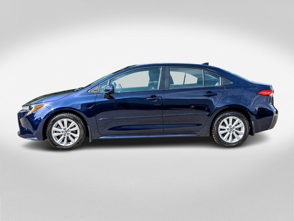 Toyota Corolla LE **JAMAIS ACCIDENTÉ+CAMÉRA+CARPLAY** 2026 à Charlemagne, Québec - 3 - w1024h768px
