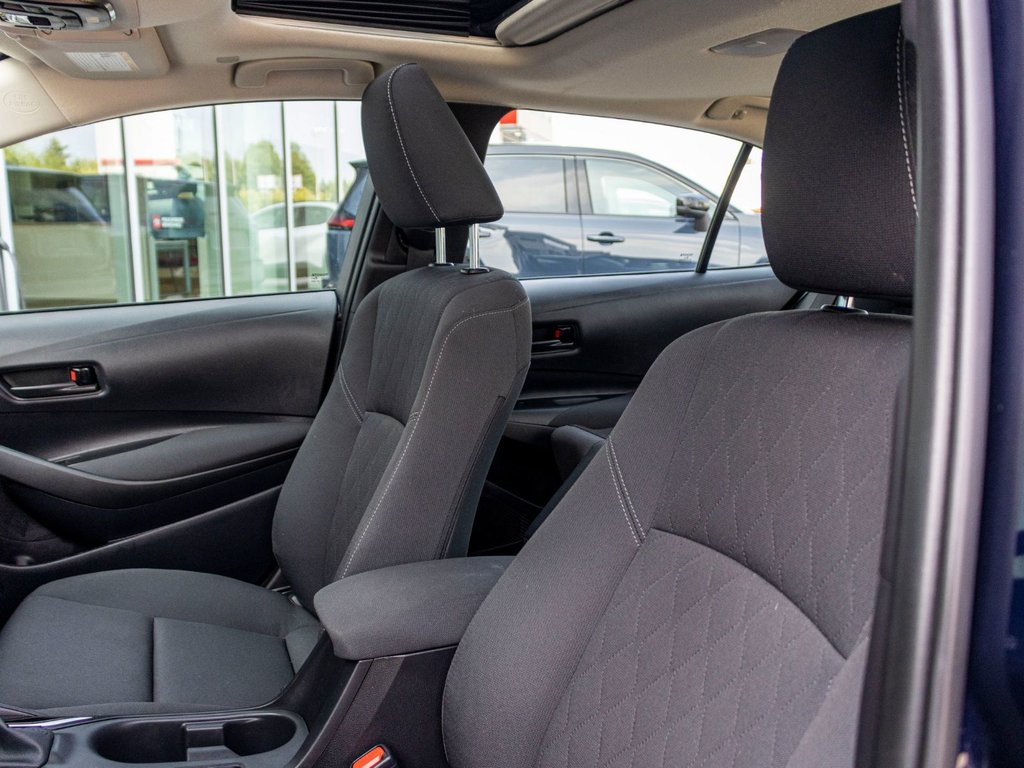 Toyota Corolla LE **JAMAIS ACCIDENTÉ+CAMÉRA+CARPLAY** 2026 à Charlemagne, Québec - 25 - w1024h768px