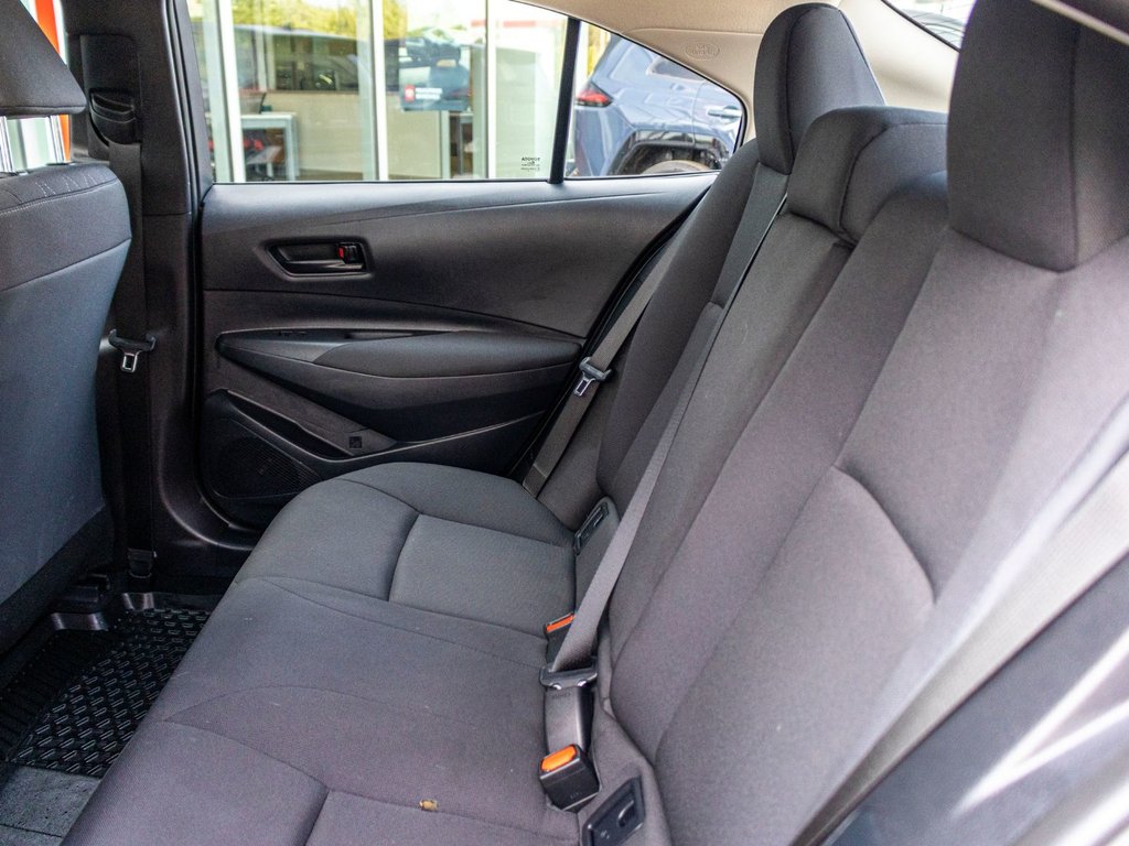 Toyota Corolla LE **JAMAIS ACCIDENTÉ+CAMÉRA+CARPLAY** 2026 à Charlemagne, Québec - 28 - w1024h768px