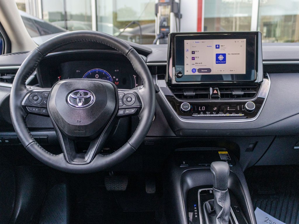 Toyota Corolla LE **JAMAIS ACCIDENTÉ+CAMÉRA+CARPLAY** 2026 à Charlemagne, Québec - 8 - w1024h768px
