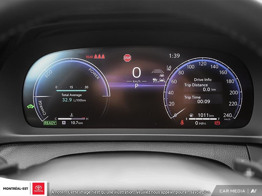 2025 Toyota Crown Signia Limited in Charlemagne, Quebec - 14 - w1024h768px