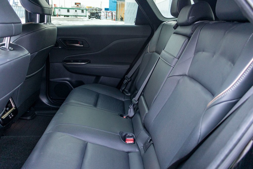 2025 Toyota Crown Signia Limited in Charlemagne, Quebec - 30 - w1024h768px