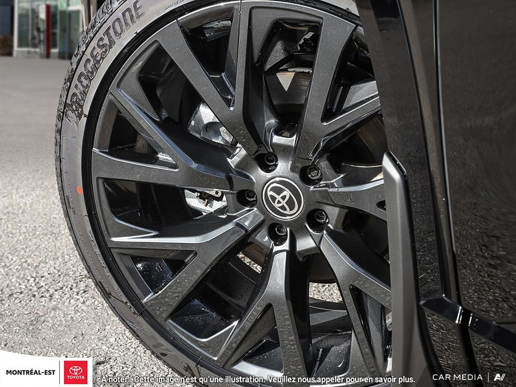 2025 Toyota Crown Signia Limited in Charlemagne, Quebec - 8 - w1024h768px