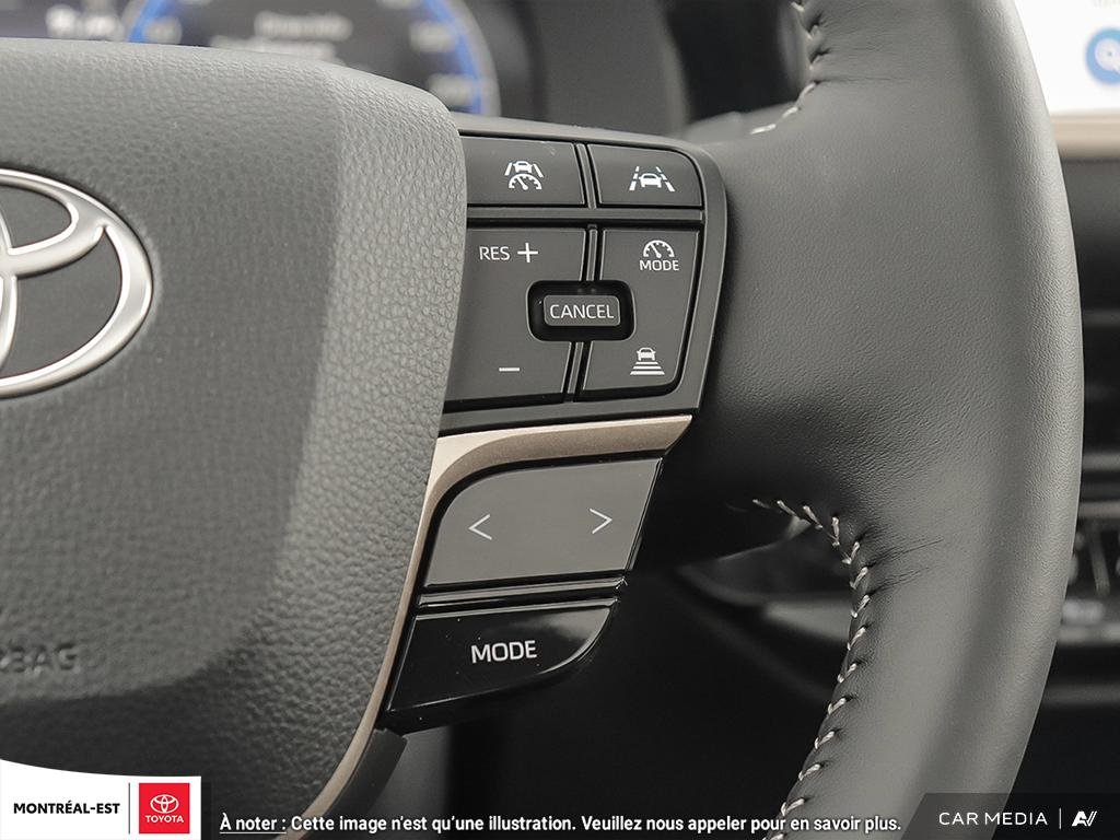2025 Toyota Crown Signia Limited in Charlemagne, Quebec - 14 - w1024h768px