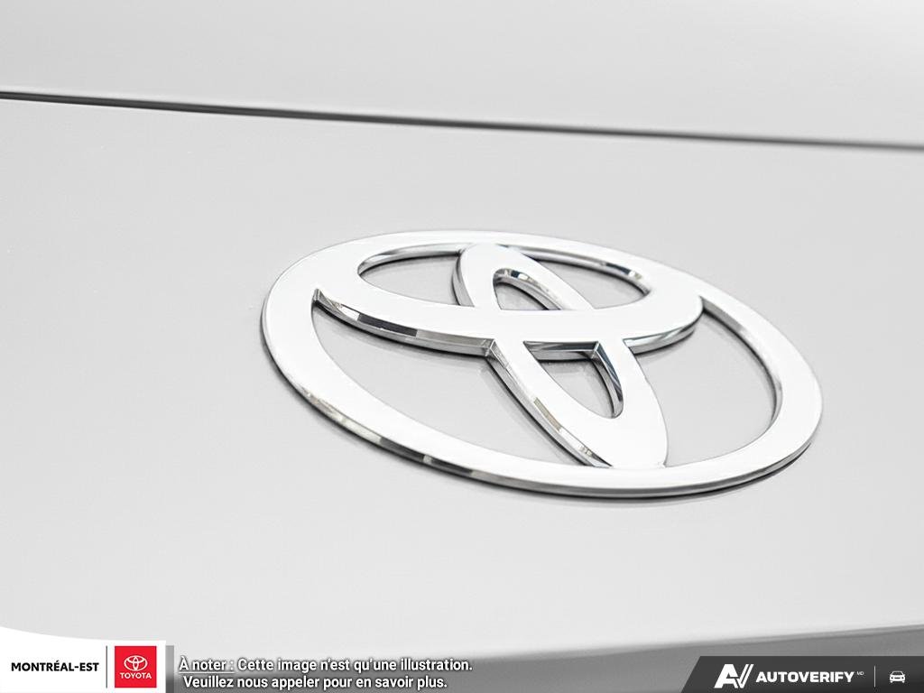 2025 Toyota Crown Signia Limited in Charlemagne, Quebec - 7 - w1024h768px