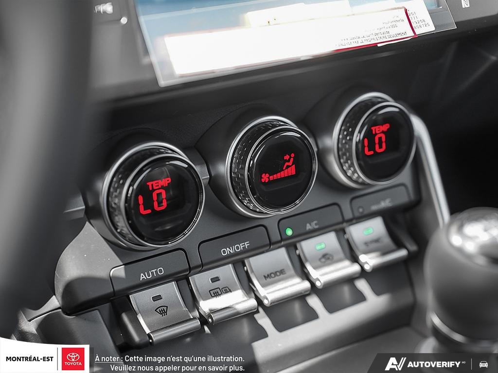 2026 Toyota GR86 Premium MT in Charlemagne, Quebec - 21 - w1024h768px