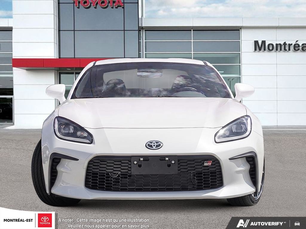 2026 Toyota GR86 Premium MT in Charlemagne, Quebec - 2 - w1024h768px