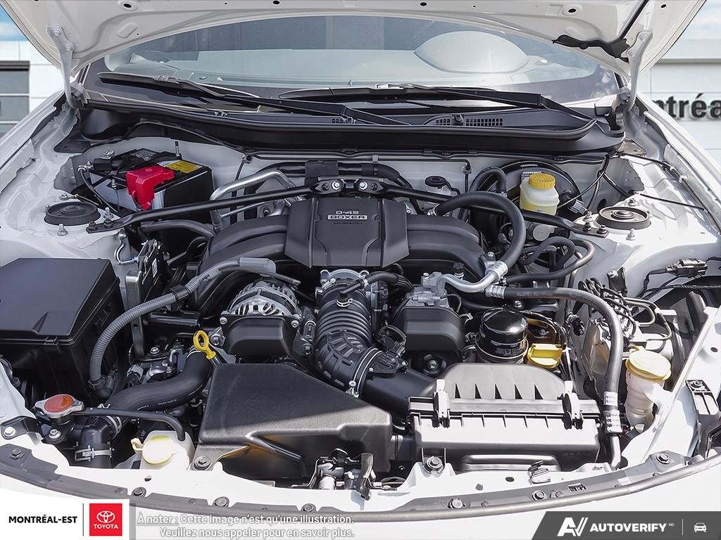2026 Toyota GR86 Premium MT in Charlemagne, Quebec - 6 - w1024h768px