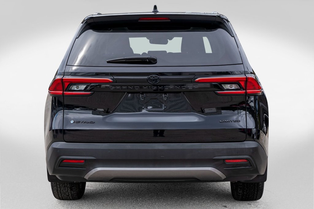 2024 Toyota GRAND HIGHLANDER HYBRIDE LIMITED **JAMAIS ACCIDENTÉ+CUIR+TOIT PANO+20PO** in Charlemagne, Quebec - 5 - w1024h768px