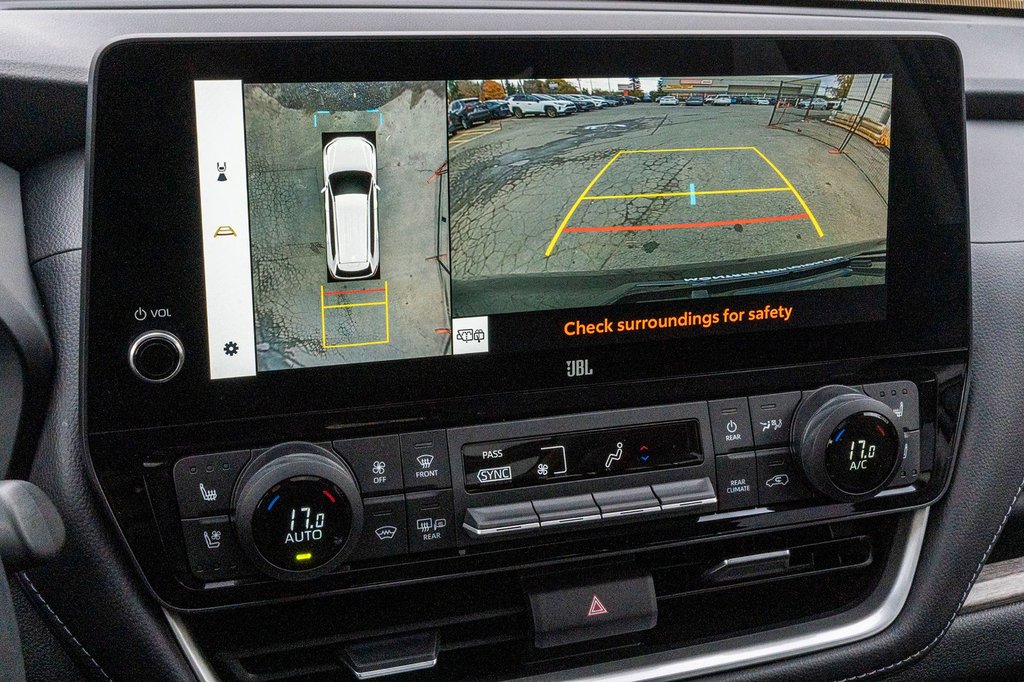 2024 Toyota GRAND HIGHLANDER HYBRIDE LIMITED **JAMAIS ACCIDENTÉ+CUIR+TOIT PANO+20PO** in Charlemagne, Quebec - 10 - w1024h768px