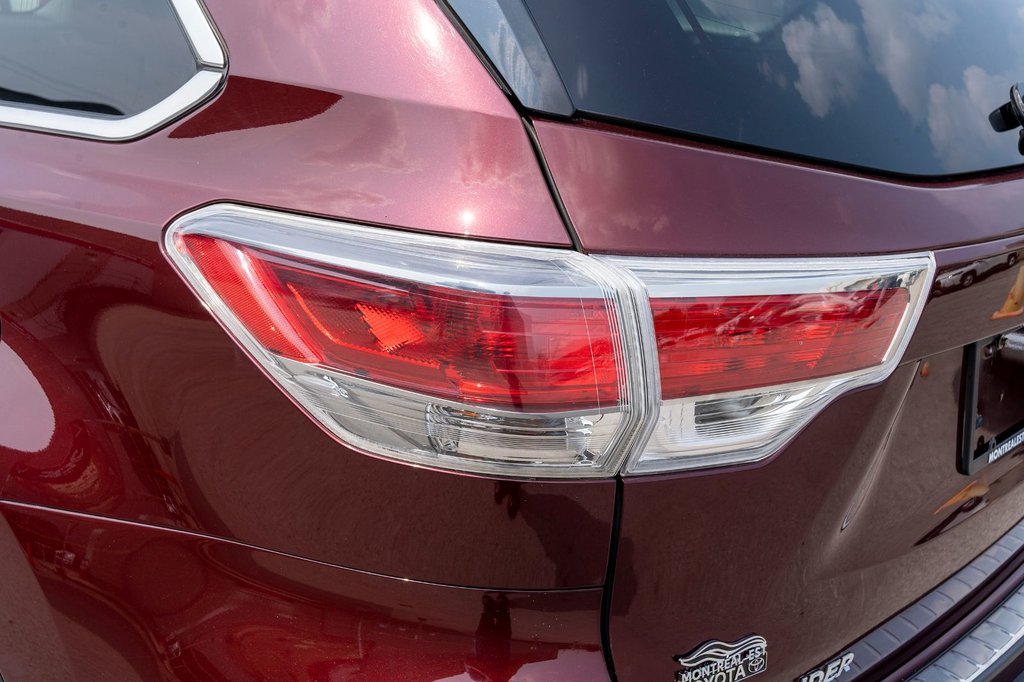 2016 Toyota Highlander Hybride LIMITED **JAMAIS ACCIDENTÉ+CUIR+TOIT in Charlemagne, Quebec - 28 - w1024h768px