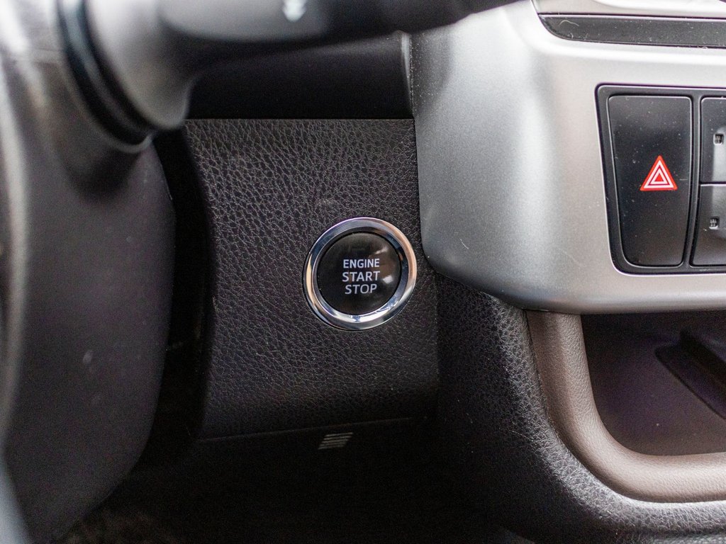 2019 Toyota Highlander Limited**JAMAIS ACCIDENTÉ + TOIT PANORAMIQUE + JBL in Charlemagne, Quebec - 22 - w1024h768px