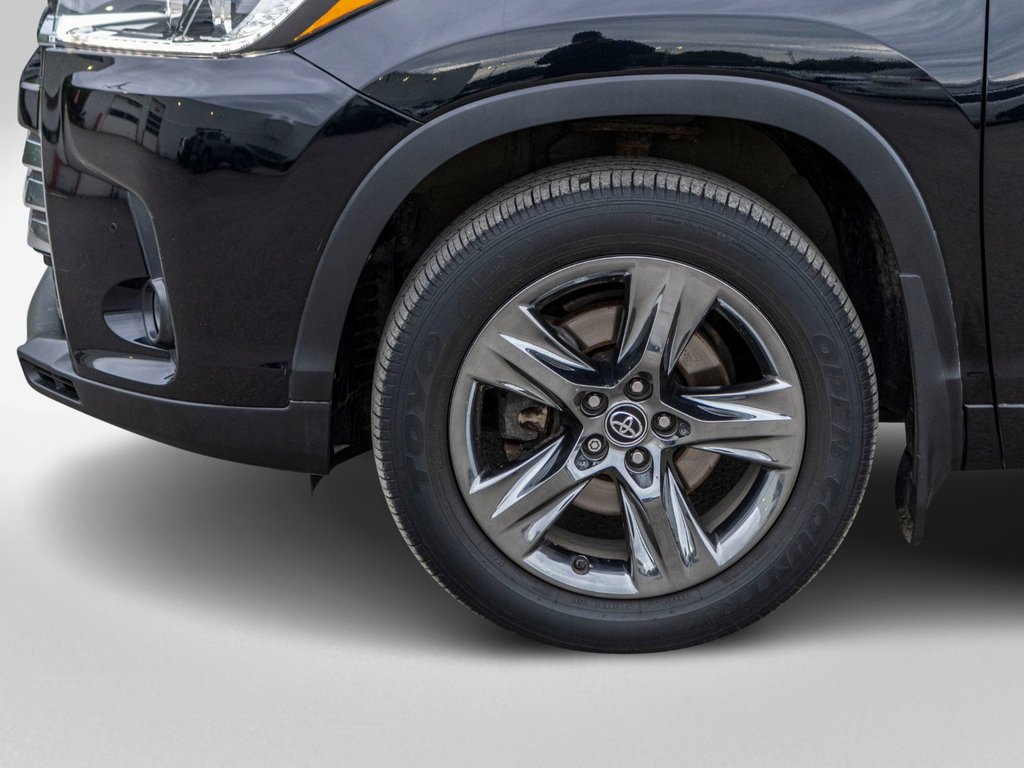 2019 Toyota Highlander Limited**JAMAIS ACCIDENTÉ + TOIT PANORAMIQUE + JBL in Charlemagne, Quebec - 37 - w1024h768px