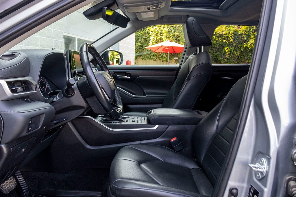 2020 Toyota Highlander XLE in Charlemagne, Quebec - 26 - w1024h768px