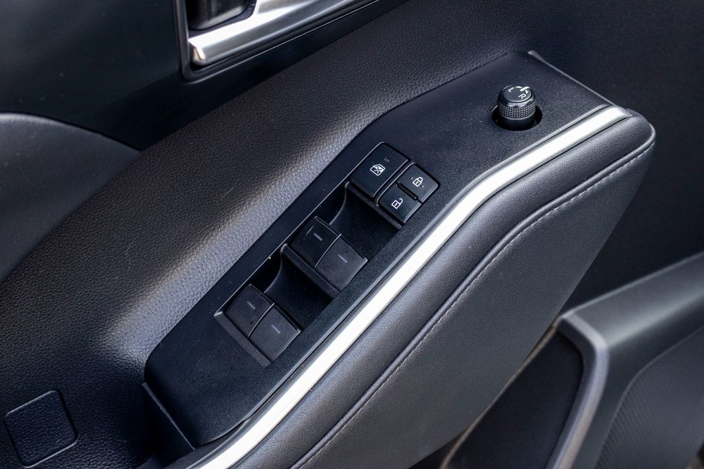 2020 Toyota Highlander XLE in Charlemagne, Quebec - 31 - w1024h768px