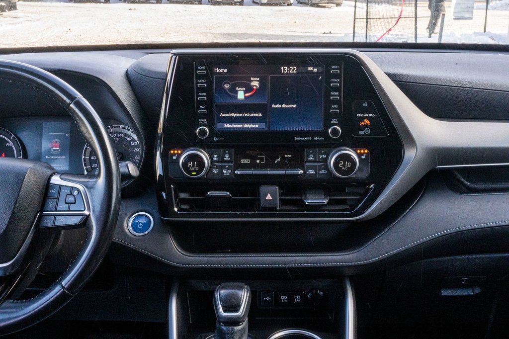 2020 Toyota Highlander Hybride LE **JAMAIS ACCIDENTÉ+CAMÉRA+8 PASSAGERS** in Charlemagne, Quebec - 7 - w1024h768px