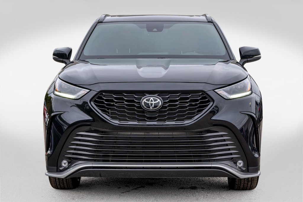 Toyota Highlander XSE **JAMAIS ACCIDENTÉ+CUIR ROUGE+TOIT+MAG 20PO** 2023 à Charlemagne, Québec - 2 - w1024h768px
