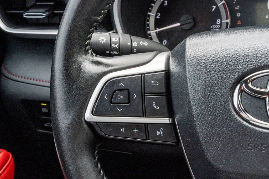 Toyota Highlander XSE **JAMAIS ACCIDENTÉ+CUIR ROUGE+TOIT+MAG 20PO** 2023 à Charlemagne, Québec - 10 - w1024h768px