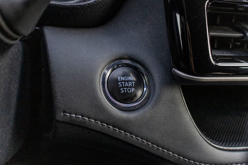 2023 Toyota Highlander LE AWD **8 PASSAGERS+SIÈGES CHAUFFANTS+MAG+CAMÉRA* in Charlemagne, Quebec - 23 - w1024h768px