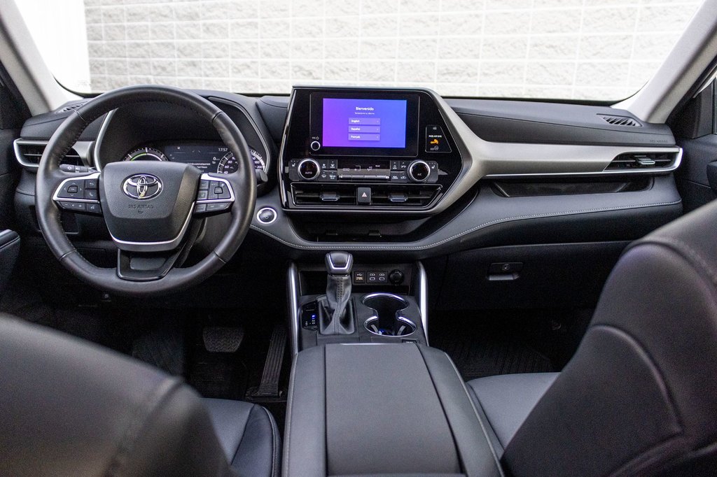2024 Toyota Highlander Hybride XLE NIGHTSHADE **RARE*JAMAIS ACCIDENTÉ+CUIR+TOIT** in Charlemagne, Quebec - 24 - w1024h768px