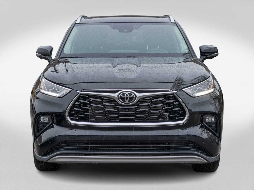 2024 Toyota Highlander PLATINUM **JAMAIS ACCIDENTÉ+CUIR+TOIT PANO+JBL** in Charlemagne, Quebec - 2 - w1024h768px