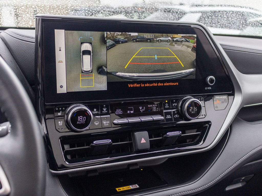 2024 Toyota Highlander PLATINUM **JAMAIS ACCIDENTÉ+CUIR+TOIT PANO+JBL** in Charlemagne, Quebec - 16 - w1024h768px