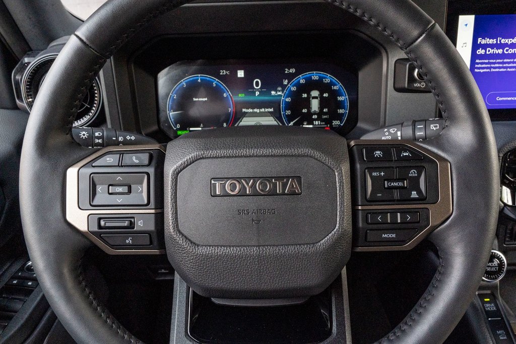 Toyota Land Cruiser **JAMAIS ACCIDENT**RARE**CUIR+TOIT+CARPLAY+MAG** 2024 à Charlemagne, Québec - 9 - w1024h768px