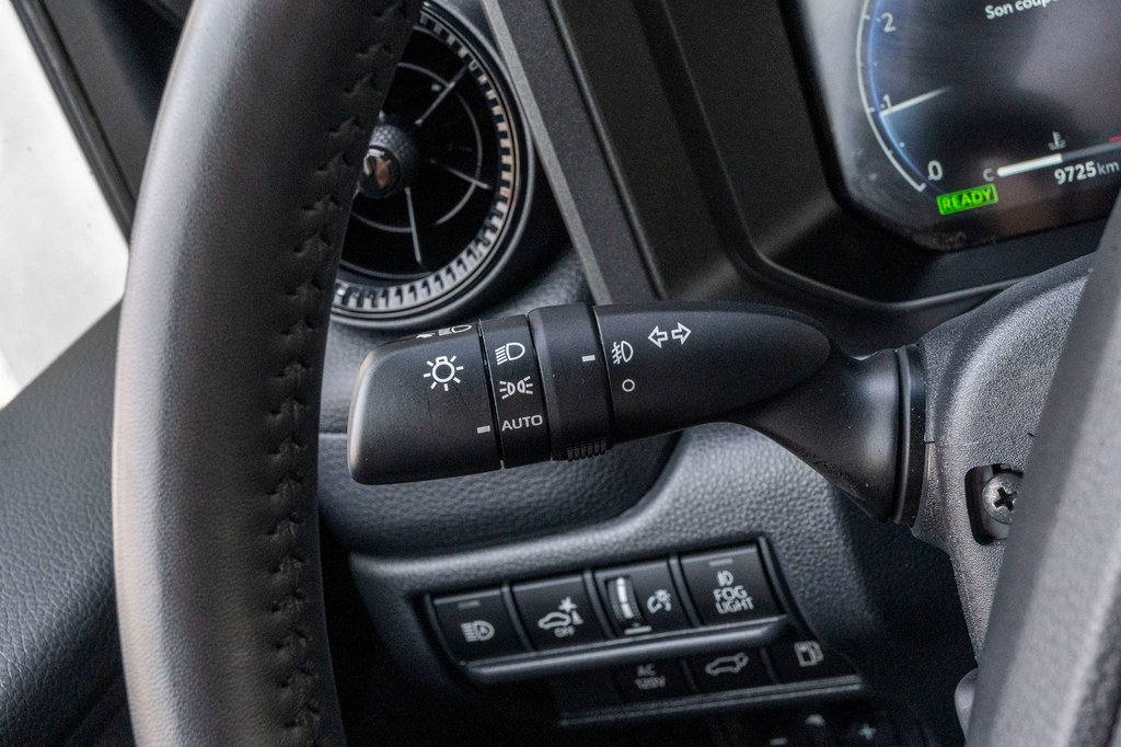 Toyota Land Cruiser **JAMAIS ACCIDENT**RARE**CUIR+TOIT+CARPLAY+MAG** 2024 à Charlemagne, Québec - 17 - w1024h768px