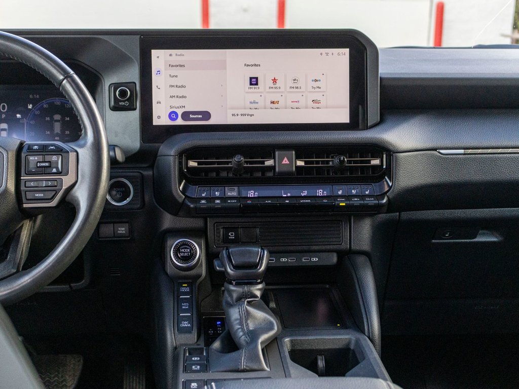 2024 Toyota Land Cruiser FIRST EDITION ** SEULEMENT PRODUIT EN 2024** in Saint-Jérôme, Quebec - 11 - w1024h768px