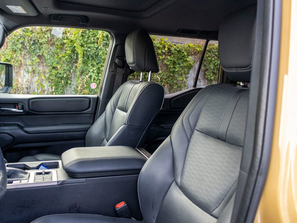 2024 Toyota Land Cruiser FIRST EDITION ** SEULEMENT PRODUIT EN 2024** in Saint-Jérôme, Quebec - 27 - w1024h768px