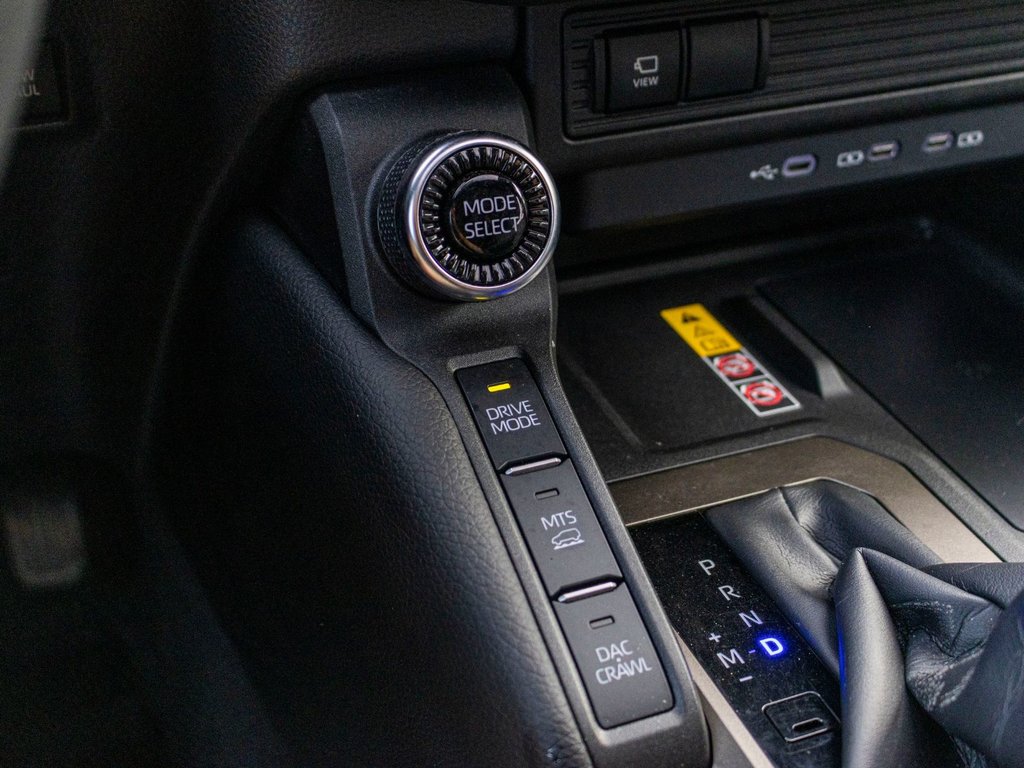 2024 Toyota Land Cruiser FIRST EDITION ** SEULEMENT PRODUIT EN 2024** in Saint-Jérôme, Quebec - 16 - w1024h768px