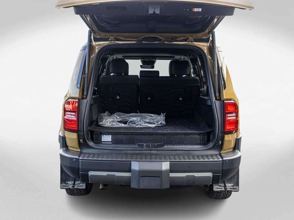 2024 Toyota Land Cruiser FIRST EDITION ** SEULEMENT PRODUIT EN 2024** in Saint-Jérôme, Quebec - 34 - w1024h768px